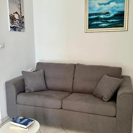 Apartman Mira